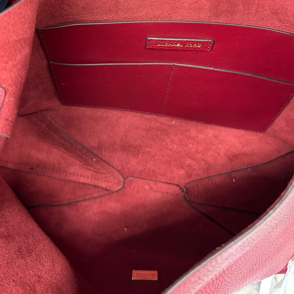 Michael Kors Junie Medium Hobo- Deep Red - Picture 7 of 9